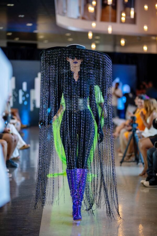 Dynamic Catwalk